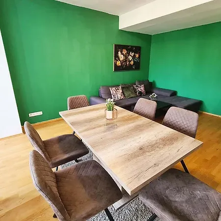 Διαμέρισμα Langenfeld Apartment